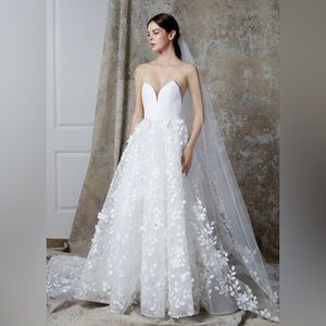 Savin London auriele dress brand new with tag (added bustle and cup)